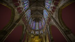 Nave central y retablo de la Catedral de León